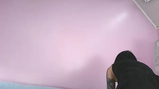 Hiyakasudere online show from 11/11/25, 06:19