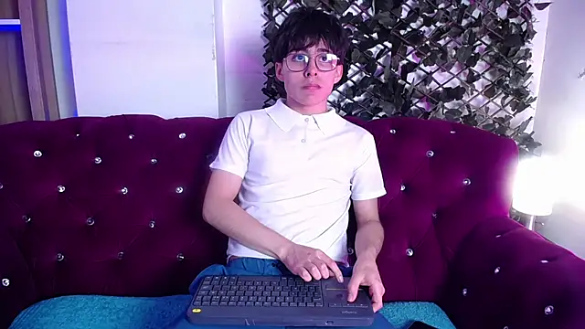 PepperTwink online show from 02/10/25, 01:22