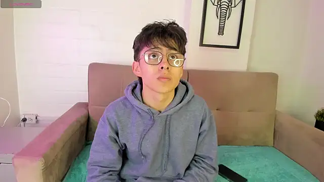 PepperTwink online show from 03/06/25, 01:03