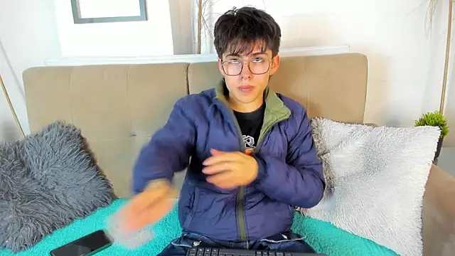 PepperTwink online show from 03/21/25, 01:12