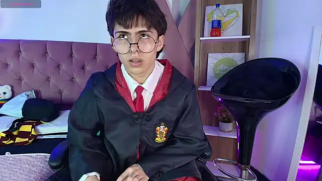 PepperTwink online show from 10/18/25, 04:08