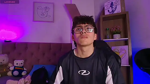 PepperTwink online show from 11/28/25, 04:42