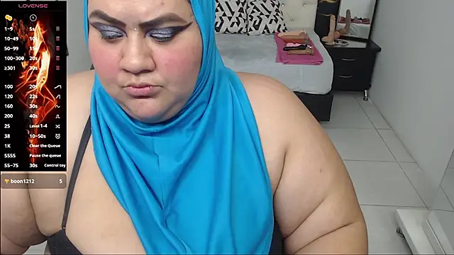 Snapshot of Aaliyah11 chatting on 02/06/25, 03:20 Aaliyah11 online show from 02/06/25, 03:20