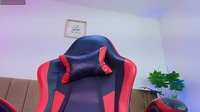 Nikkenyx online show from 07/07/26, 07:23