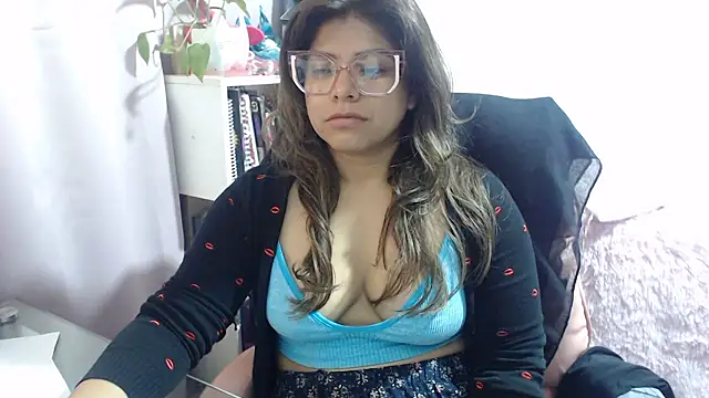 KatteAngelLat online show from 01/11/26, 12:48