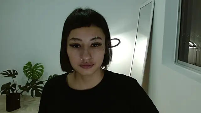 ggor4w33 online show from 02/02/25, 10:35