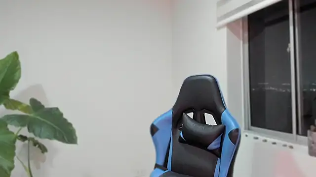 ggor4w33 online show from 09/10/25, 09:09