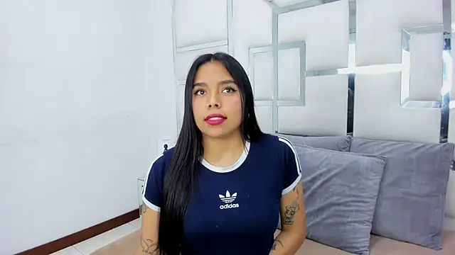 ZoeWan69 online show from 03/07/25, 10:45