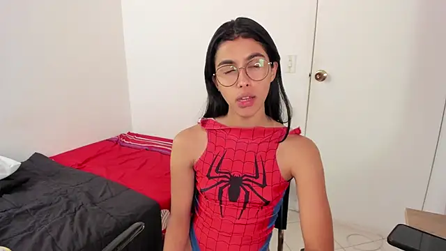 Mazikeen  18 online show from 02/20/26, 01:44