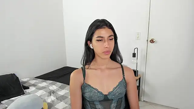 Mazikeen  18 online show from 04/02/26, 01:09