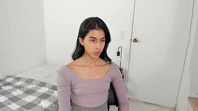 Mazikeen  18 online show from 04/07/26, 01:55