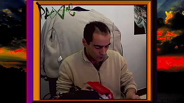 ReyDeBotones online show from 02/25/26, 09:24