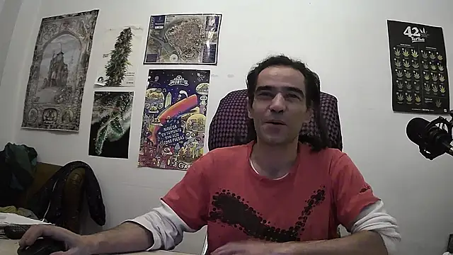 ReyDeBotones online show from 04/19/26, 08:33