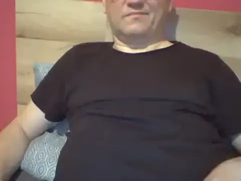 Snapshot of ruplumber chatting on 02/05/25, 10:01 ruplumber online show from 02/05/25, 10:01