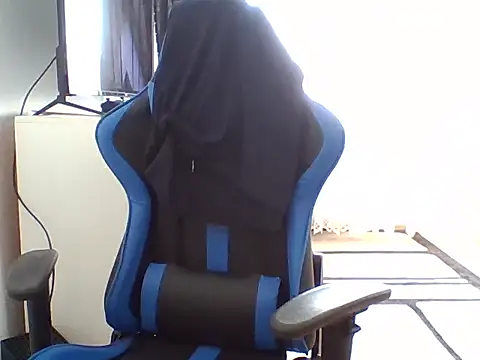 Snapshot of ruplumber chatting on 03/10/25, 10:15 ruplumber online show from 03/10/25, 10:15