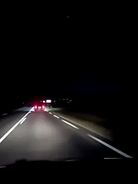 Snapshot of Dam70 chatting on 11/13/25, 05:12 Dam70 online show from 11/13/25, 05:12