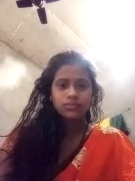 Snapshot of Miss_triha chatting on 02/06/25, 06:29 Miss triha online show from 02/06/25, 06:29