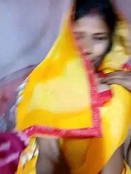 Snapshot of Miss_triha chatting on 02/17/25, 11:53 Miss triha online show from 02/17/25, 11:53