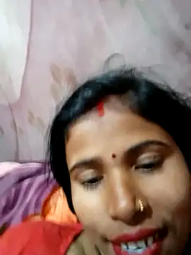 Snapshot of Miss_triha chatting on 03/01/25, 01:53 Miss triha online show from 03/01/25, 01:53