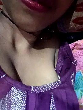 Snapshot of Miss_triha chatting on 09/15/25, 08:53 Miss triha online show from 09/15/25, 08:53