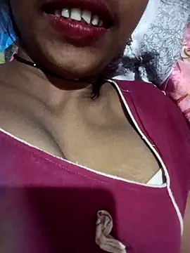 Snapshot of Miss_triha chatting on 09/16/25, 03:35 Miss triha online show from 09/16/25, 03:35