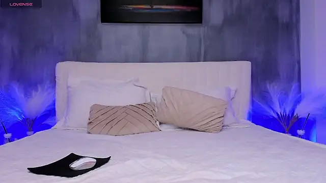 Ivy Ann online show from 03/15/25, 08:48