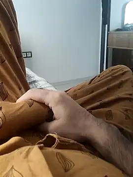 Snapshot of legolasleo chatting on 10/25/25, 05:15 legolasleo online show from 10/25/25, 05:15