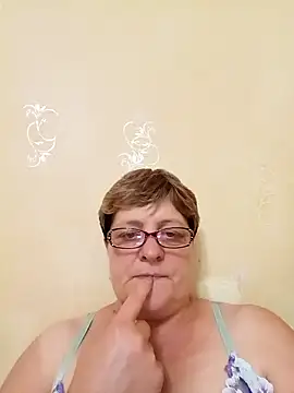 ElzaJewel online show from 09/24/25, 07:17