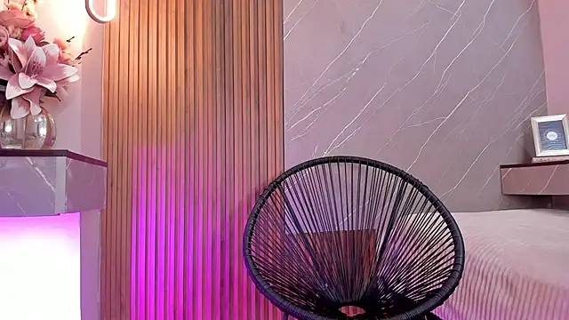 ariana jhonson1 online show from 03/15/25, 12:13