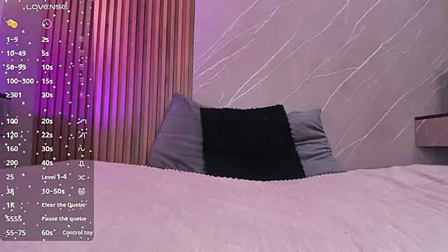 ariana jhonson1 online show from 11/16/25, 12:44