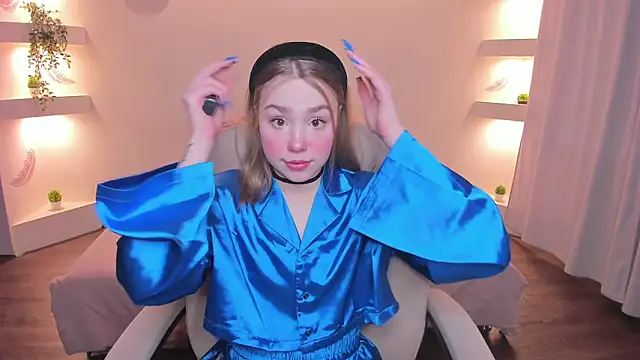 YourMegan online show from 03/22/26, 05:27