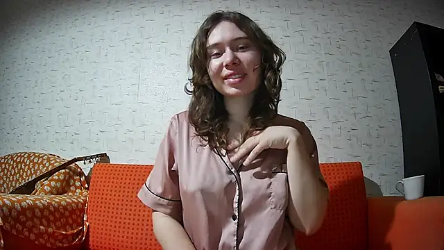 girliemilk online show from 01/13/26, 02:17