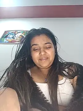 RAYI 01 online show from 02/08/25, 08:21