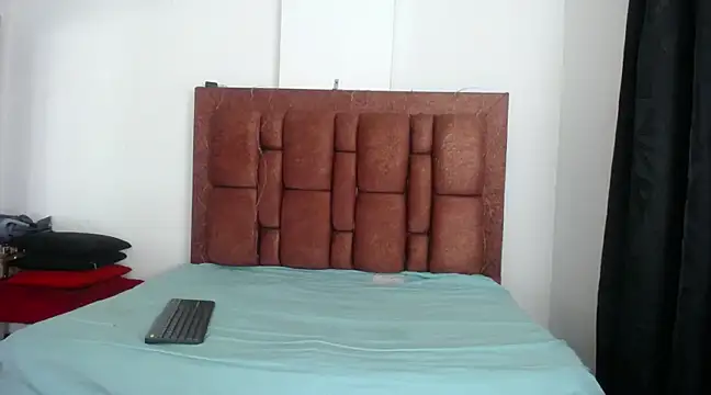 vKatalinacooper online show from 02/10/25, 03:35