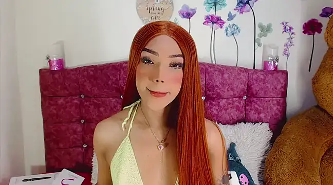 Snapshot of Khloe_Leal chatting on 02/23/25, 09:16 Khloe Leal online show from 02/23/25, 09:16