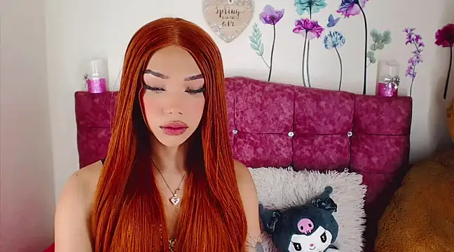 Snapshot of Khloe_Leal chatting on 02/24/25, 03:23 Khloe Leal online show from 02/24/25, 03:23