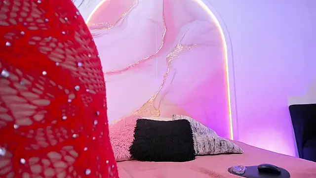 Snapshot of Sofii_Lopezz chatting on 12/02/25, 11:15 Sofii Lopezz online show from 12/02/25, 11:15