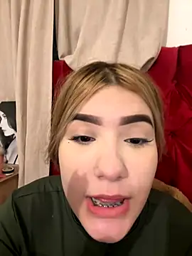 akirahattori online show from 11/11/25, 06:13