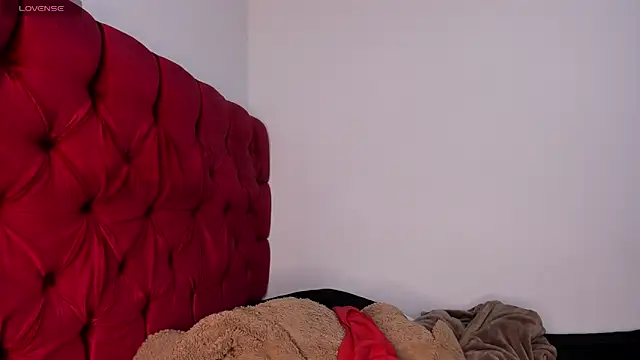 akirahattori online show from 04/23/26, 05:08