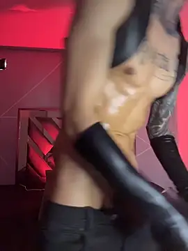 Snapshot of Walker_Thomas1 chatting on 02/09/26, 02:54 Walker Thomas1 online show from 02/09/26, 02:54