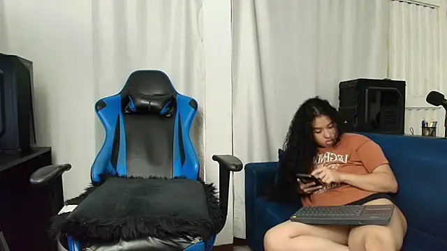 ema abby online show from 07/07/26, 08:24