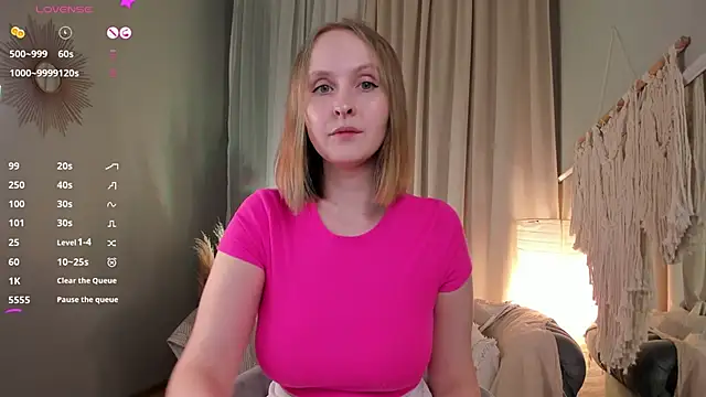 Agatha Mott online show from 03/08/25, 03:24