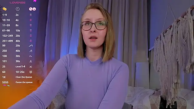 Agatha Mott online show from 03/15/25, 02:01