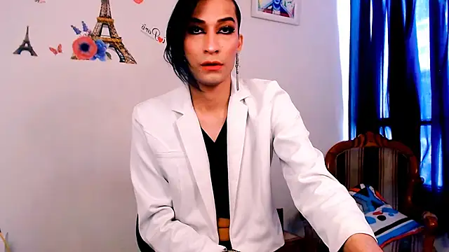 Snapshot of NovaNyx11 chatting on 02/14/25, 08:05 NovaNyx11 online show from 02/14/25, 08:05