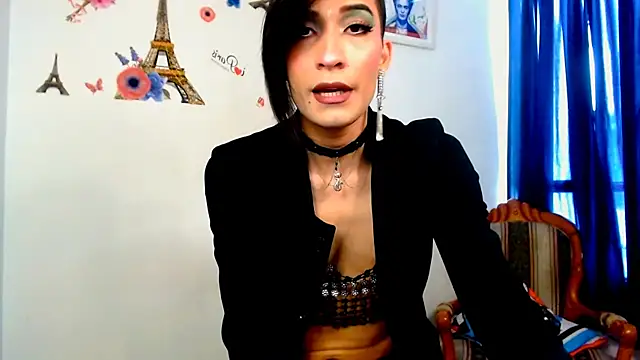 Snapshot of NovaNyx11 chatting on 02/15/25, 07:28 NovaNyx11 online show from 02/15/25, 07:28