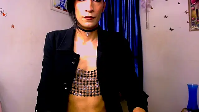 Snapshot of NovaNyx11 chatting on 02/17/25, 10:25 NovaNyx11 online show from 02/17/25, 10:25