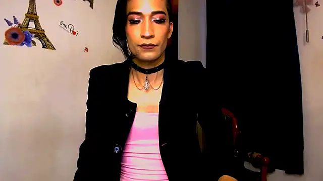 Snapshot of NovaNyx11 chatting on 03/07/25, 10:43 NovaNyx11 online show from 03/07/25, 10:43