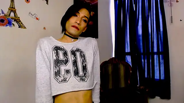 Snapshot of NovaNyx11 chatting on 03/12/25, 10:17 NovaNyx11 online show from 03/12/25, 10:17