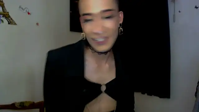 Snapshot of NovaNyx11 chatting on 09/18/25, 09:50 NovaNyx11 online show from 09/18/25, 09:50