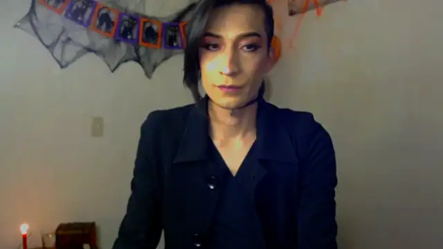 Snapshot of NovaNyx11 chatting on 10/14/25, 11:05 NovaNyx11 online show from 10/14/25, 11:05